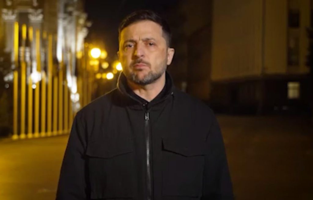 Zelensky parlerà personalmente con Trump dei cambiamenti al piano di pace.