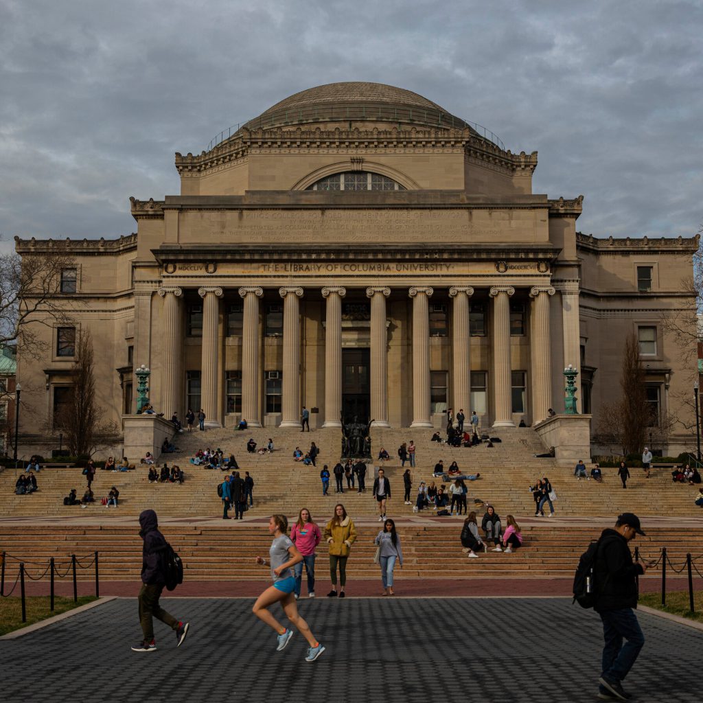 Iscrizione di studenti internazionali in calo questo autunno, secondo sondaggio