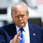 Trump avverte: l’Ucraina continuerà a combattere se Zelenskyy respinge il piano di pace americano