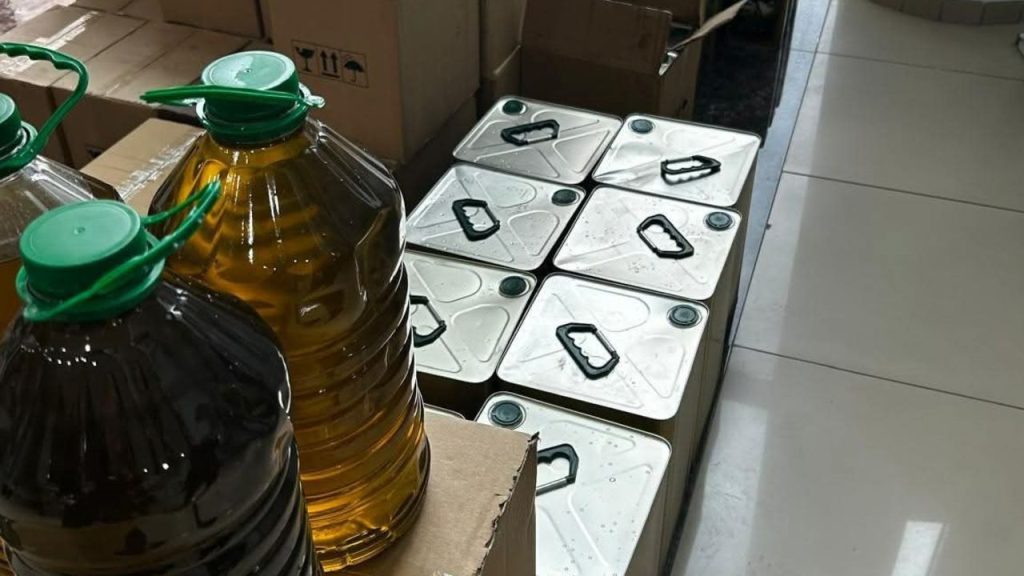 Scoperta di olio di oliva contraffatto in Turchia: 2000 litri di prodotto adulterato sequestrati