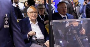 Buffett acquista 0,31 % di Alphabet per 4,9 miliardi di dollari