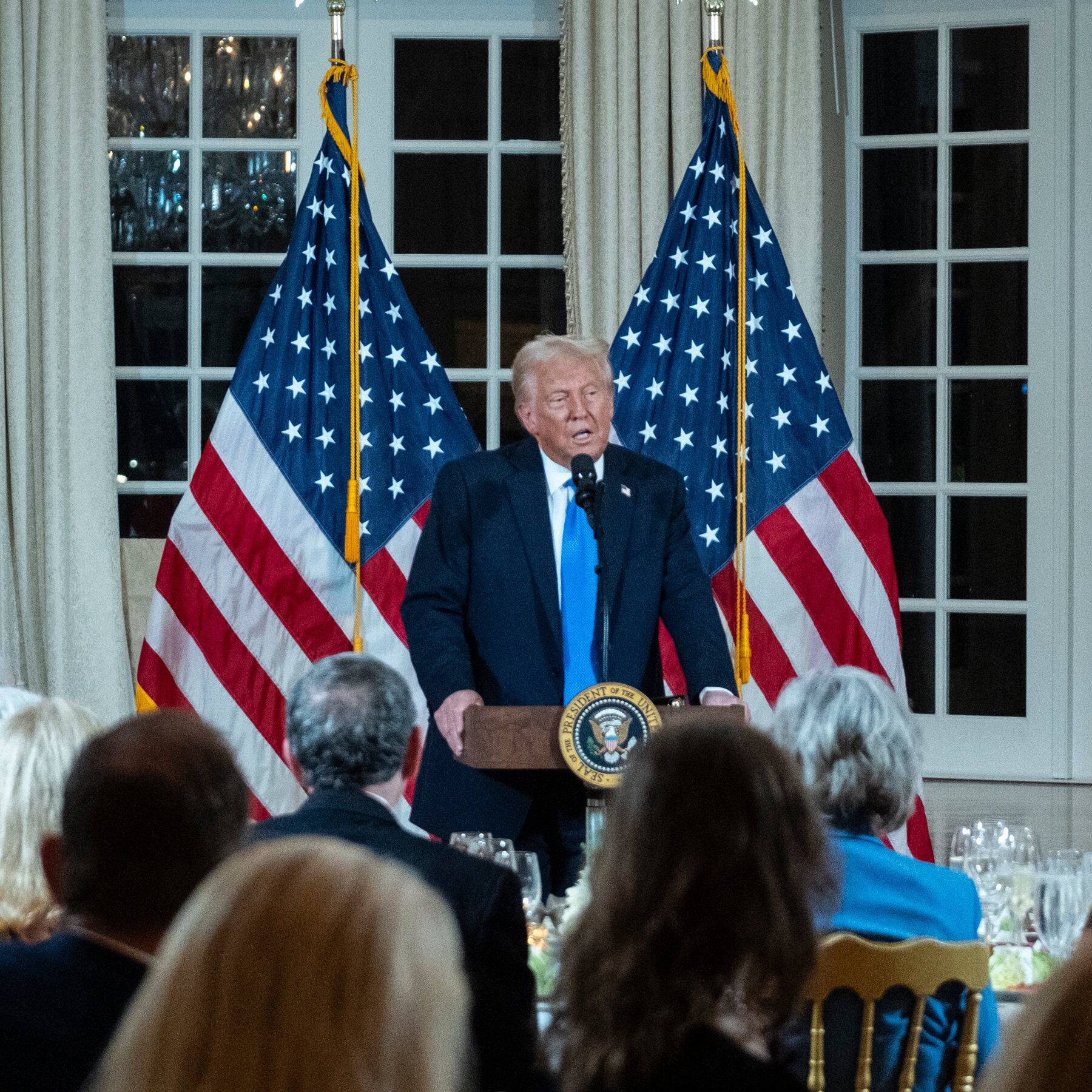 Trump annuncia due eventi di raccolta fondi per il suo Super PAC, biglietti a un milione di dollari