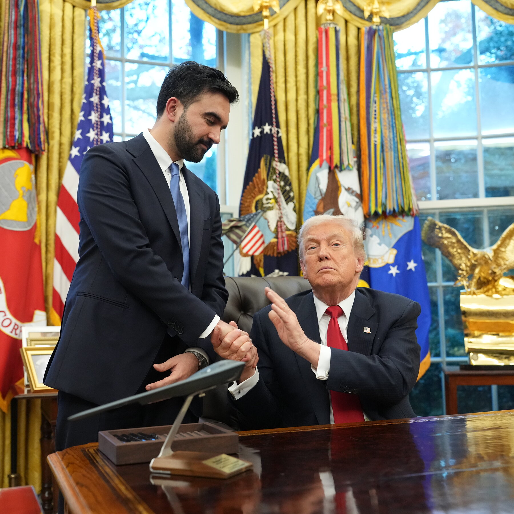 Trump e il sindaco di New York si incontrano con tono ottimista, evitando critiche passate