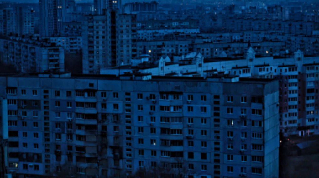 Attacchi russi contro l&#039;Ucraina: interruzioni di energia elettrica in quattro regioni ucraine, incluso l&#039;oblast di Donetsk completamente senza elettricità