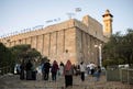 Autorità civili approvano lavori per pellegrini ebraici nella Caverna del Mormora a Hebron