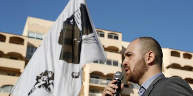 Alleanza inaspettata in Corsica: il partito di estrema destra cambia rotta e si unisce agli identitari locali
