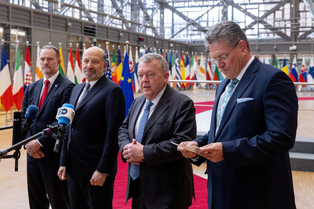 USA chiedono allentamento delle norme digitali UE per ridurre i dazi su ferro e alluminio