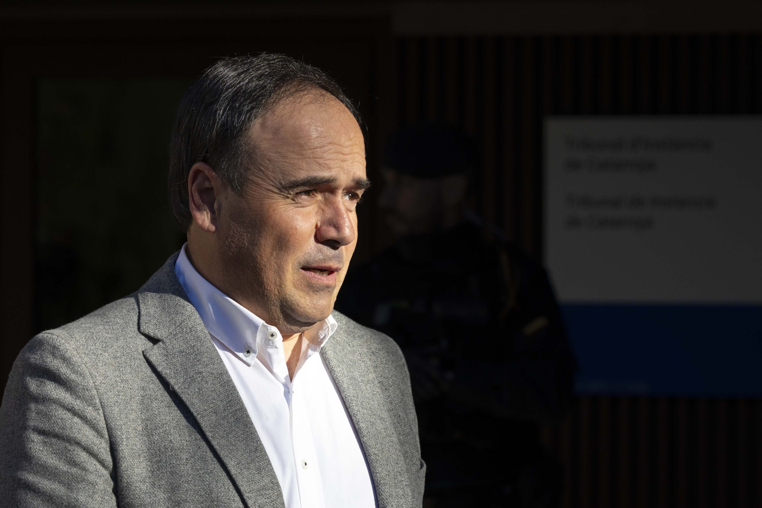 Vox aspetta il discorso di Pérez Llorca prima di sostenere la sua candidatura alla presidenza della Generalitat, rifiutando un accordo scritto