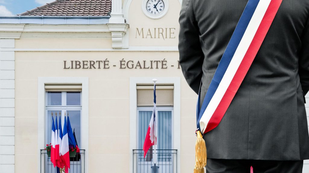 Sindaci francesi sotto pressione: il 107° congresso si propone di contrastare il centralismo di bilancio