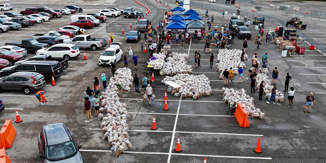 Trump denuncia l&#039;inflazione come truffa dei democratici e propone aiuti ai consumatori
