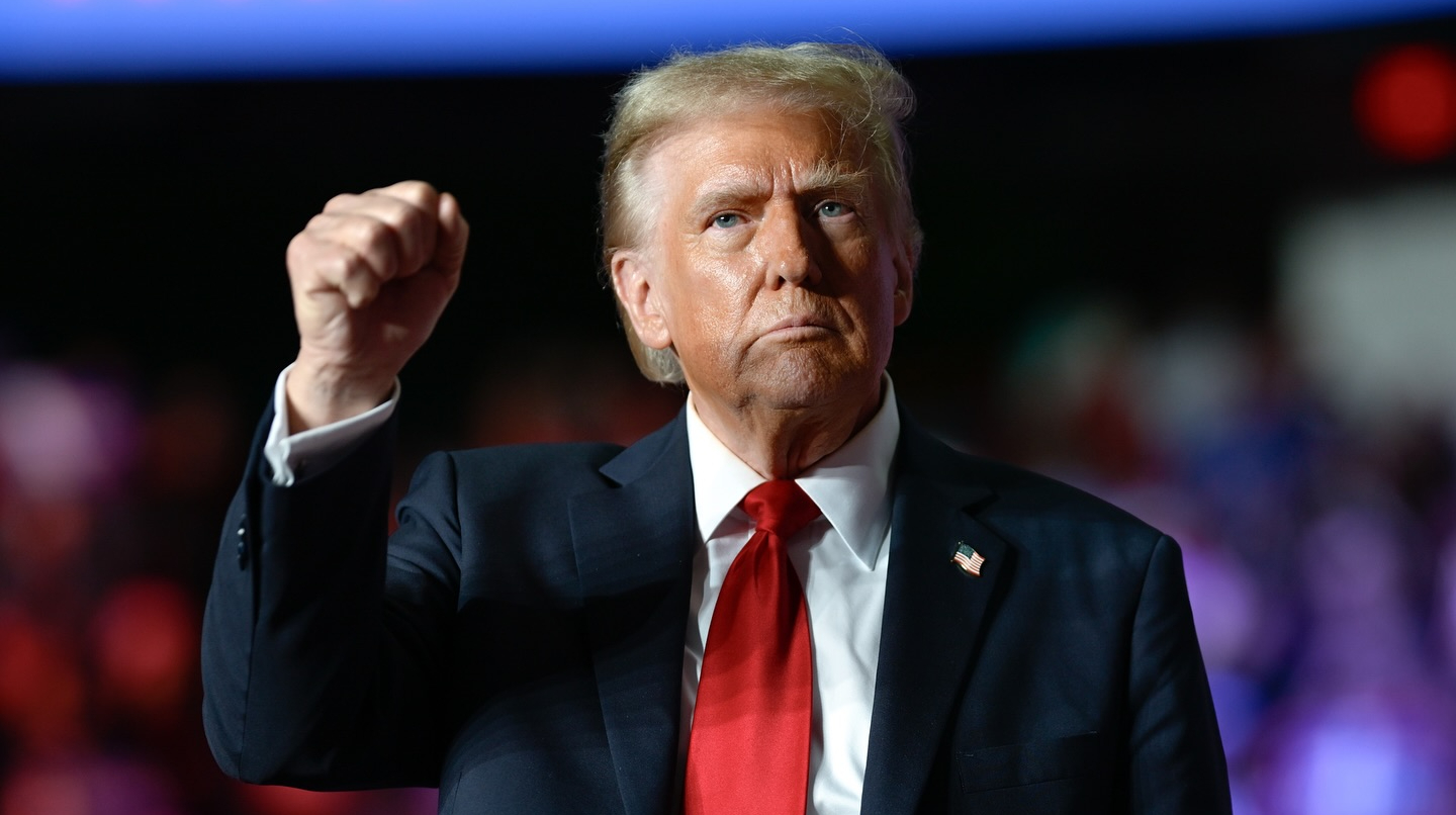 Trump approva piano di 28 punti per la pace tra Russia e Ucraina