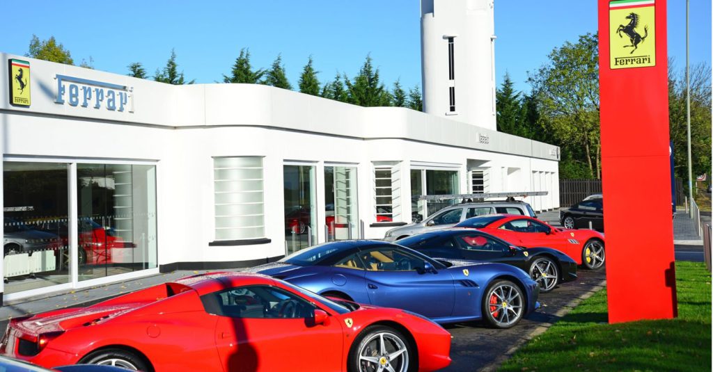 Utile Netto di Ferrari in Crescita: 382 Milioni di Euro nel Terzo Trimestre 2025