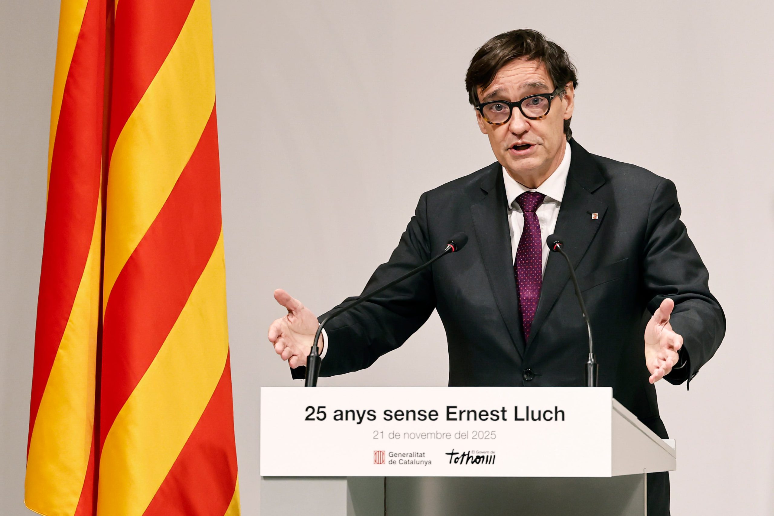 Telefónica e Cellnex presentano ricorso contro l'affidamento del progetto XCAT di fibra ottica in Catalogna