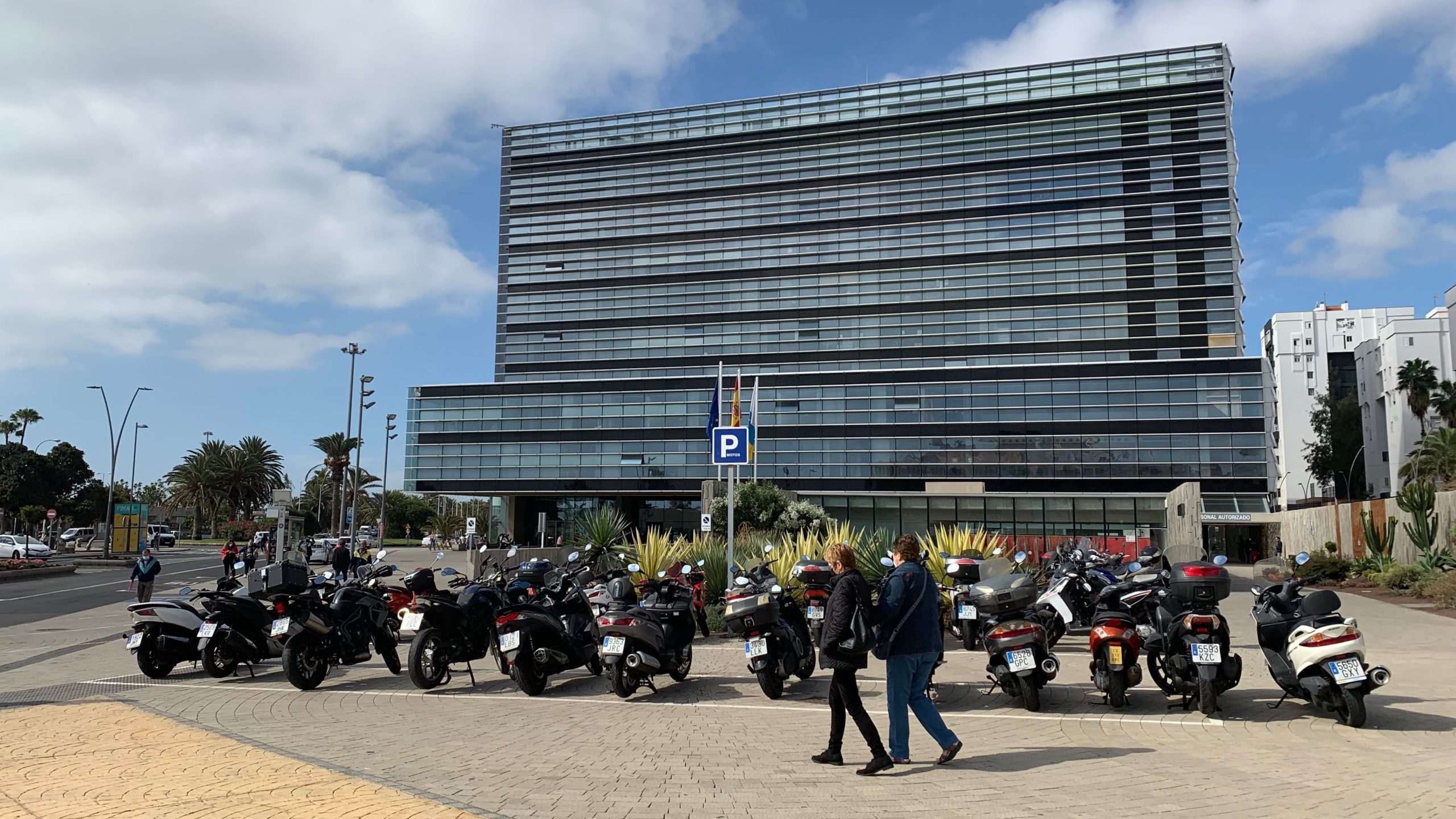 Tribunale di Gran Canaria indaga se la sottrazione di una minore sia violenza vicaria