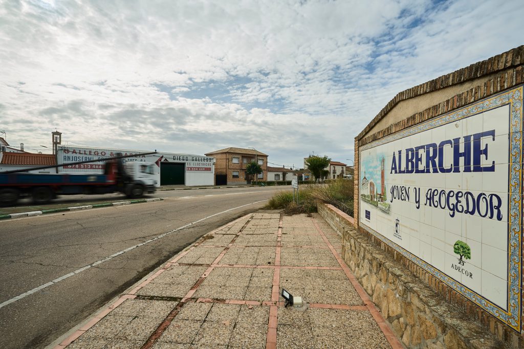Alberche del Caudillo sospende il procedimento di cambio nome per rimuovere il riferimento a Franco