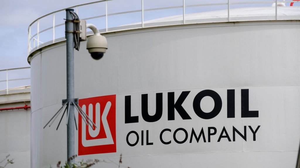 Zelenskyy: Orbán cercherà di negoziare l&#039;acquisto di risorse energetiche russe con Trump