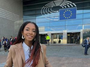 Critiche alla nomina di Mia Diop a vicepresidente della Regione Toscana: una questione di merito o di colore?