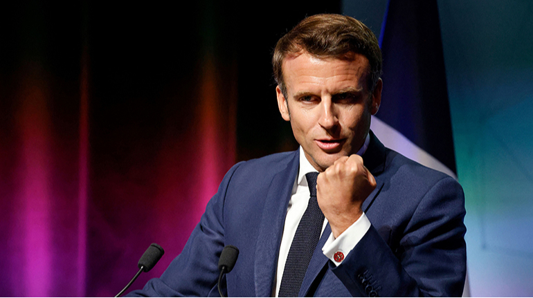 Macron vede possibilità concreta di pace tra Ucraina e Russia