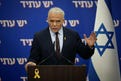 Ritiro di Yesh Atid dagli accordi sionisti: conseguenze per la politica israeliana

Introduzione
Il partito &quot;Yesh Atid&quot; ha annunciato di voler ritirarsi dagli accordi relativi alle nomine nei principali enti sionisti e di rinunciare alle nomine nella Keren Kayemeth LeIsrael (KKL), nota anche come Fondo Nazionale Ebraico.

Contesto
Questa decisione segue i tentativi del partito &quot;Likud&quot; di nominare Yair Netanyahu a un ruolo di spicco nella Histadrut sionista. Come parte dell&#039;accordo tra &quot;Yesh Atid&quot; e &quot;Likud&quot;, che è fallito la scorsa settimana, il deputato Meir Cohen avrebbe dovuto essere nominato in cambio della nomina di Netanyahu a presidente della KKL, ma ora questo passo non sarà messo in atto.

Approfondimento
La mossa di &quot;Yesh Atid&quot; sembra essere una risposta diretta ai tentativi di &quot;Likud&quot; di influenzare le nomine all&#039;interno degli enti sionisti. La decisione di ritirarsi dagli accordi e di rinunciare alle nomine nella KKL potrebbe avere implicazioni significative per la politica israeliana e per il futuro degli enti sionisti.

Possibili Conseguenze
Le conseguenze di questa decisione potrebbero essere molteplici. Innanzitutto, potrebbe portare a un aumento delle tensioni tra &quot;Yesh Atid&quot; e &quot;Likud&quot;, due dei principali partiti politici in Israele. Inoltre, la rinuncia alle nomine nella KKL potrebbe influenzare la gestione delle risorse e delle attività di questo importante ente.

Opinione
Non è possibile esprimere un&#039;opinione in merito a questa decisione senza considerare il contesto politico più ampio. Tuttavia, è chiaro che la mossa di &quot;Yesh Atid&quot; riflette le complessità e le sfide della politica israeliana, dove gli equilibri di potere e le alleanze possono cambiare rapidamente.

Analisi Critica dei Fatti
L&#039;analisi dei fatti rivela che la decisione di &quot;Yesh Atid&quot; è probabilmente il risultato di una valutazione strategica delle opzioni disponibili dopo il fallimento dell&#039;accordo con &quot;Likud&quot;. La scelta di ritirarsi dagli accordi e di rinunciare alle nomine nella KKL potrebbe essere vista come un tentativo di mantenere l&#039;integrità e l&#039;autonomia del partito.

Relazioni con altri fatti
Questa decisione si inserisce nel più ampio contesto della politica israeliana, dove le alleanze e le rivalità tra partiti possono influenzare le decisioni relative alle nomine e alla gestione degli enti pubblici. La situazione attuale riflette le dinamiche complesse della politica israeliana e le sfide che i partiti devono affrontare nel mantenere il potere e l&#039;influenza.

Contesto storico
La storia della politica israeliana è caratterizzata da alleanze e rivalità tra partiti, con continue negoziazioni e compromessi per mantenere l&#039;equilibrio del potere. La decisione di &quot;Yesh Atid&quot; si inserisce in questo contesto, dove le scelte strategiche dei partiti possono avere implicazioni significative per il futuro del paese.

Fonti
La fonte di questo articolo è Haaretz, un quotidiano israeliano noto per la sua copertura approfondita della politica e degli eventi internazionali.