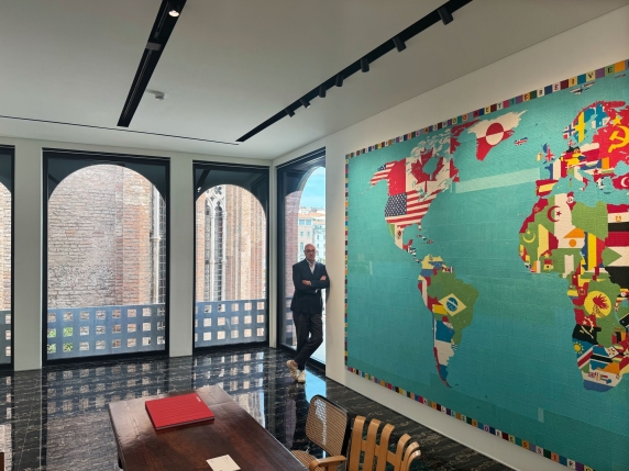 Casa Sanlorenzo a Venezia attira oltre 5.000 visitatori con l&#039;installazione Breathtaking