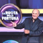 Scotti e De Martino dominano la prima serata con i loro game show