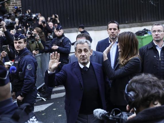 Nicolas Sarkozy Rilasciato: La Comunità Internazionale Aspetta con Ansia il Prossimo Capitolo della sua Storia