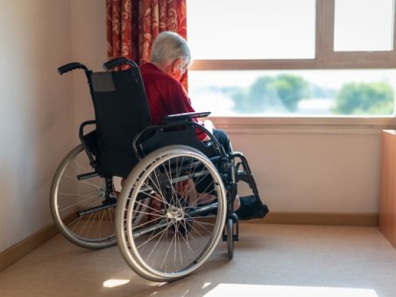 La Solitudine in Italia: Un Problema Sociale in Crescita che Colpisce 9,3 Milioni di Persone