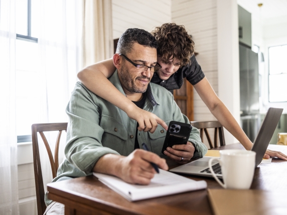 L&#039;Alleanza tra Generazioni: una Chiave per la Creatività e l&#039;Innovazione