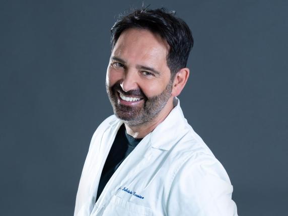 L&#039;approccio olistico del dottor Fabrizio Cerusico alla salute riproduttiva: come lo stile di vita e l&#039;alimentazione influenzano l&#039;infertilità