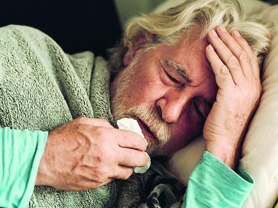 Prevenire l&#039;influenza negli anziani: strategie efficaci per ridurre il rischio di contagio e gravi conseguenze
