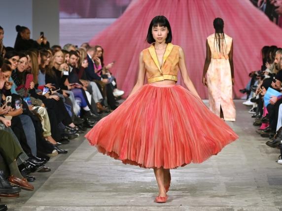 I Nuovi Talenti della Moda Italiana Sfilano al Fashion Graduate Italia 2025: Una Piattaforma per Lanciare le Carriere e Creare il Futuro della Moda