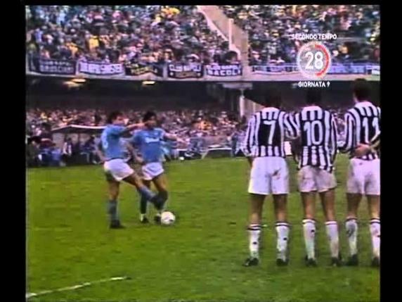 Il Gol che Definì un&#039;Epoca: 40 Anni dalla Punizione Impossibile di Maradona