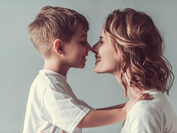 Superare l&#039;ansia genitoriale: come trasformare le paure in opportunità di crescita per i figli