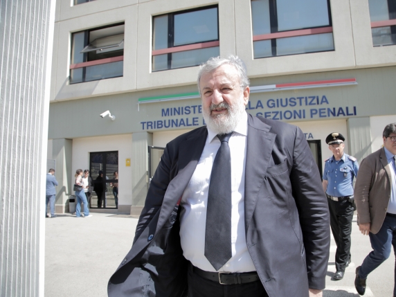 Il Governatore Emiliano si Esprime contro il Referendum sulla Giustizia: Autonomia e Indipendenza della Magistratura a Rischio