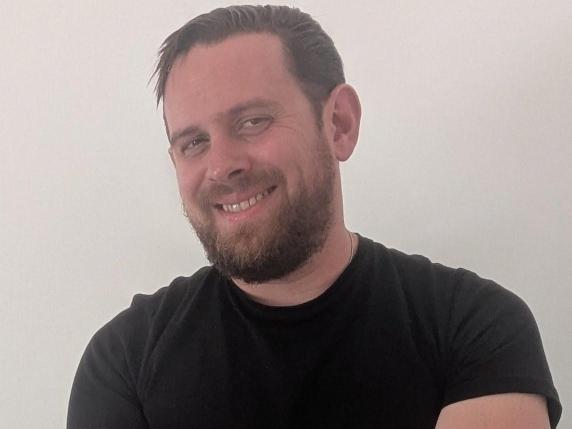 Arresto per voti comprati: la caduta di un politico che predicava valori