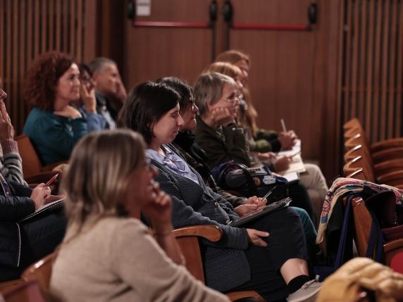 La Rivoluzione Digitale nella Didattica: il Seminario di CampBus per Docenti e il Futuro dell&#039;Istruzione