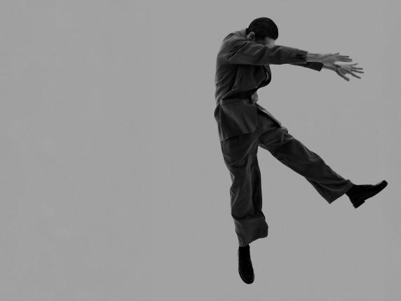 Pitti Uomo 109: la moda maschile si rinnova con oltre 700 brand e lo spazio beauty, una svolta verso la sostenibilità e la diversità