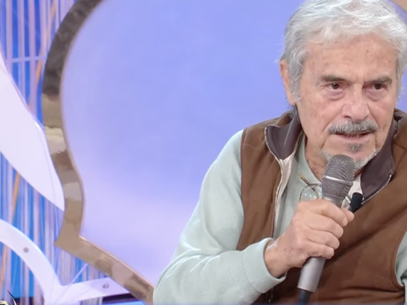 La scoperta inaspettata dell&#039;attore Dapporto: una sorella segreta e le sue conseguenze sulla famiglia e le relazioni personali