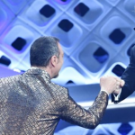 Addio al Maestro Peppe Vessicchio: il Direttore d'Orchestra di Sanremo Scomparso a 69 Anni