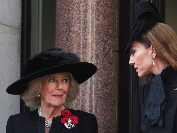 La Famiglia Reale Unita nel Ricordo dei Caduti: Cerimonia del Ricordo al Cenotafio di Londra