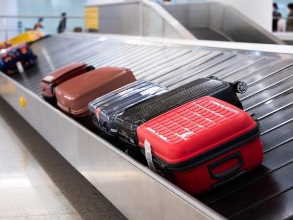 Nuova ordinanza della Cassazione: obblighi delle compagnie aeree e massimali di risarcimento per bagaglio smarrito