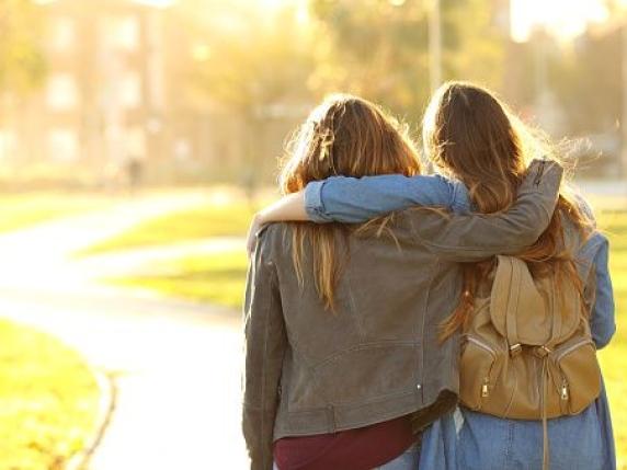 La Gentilezza che Unisce: 5 Mila Parole per Stare Bene