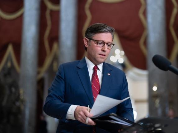 Gli Stati Uniti verso la fine dello shutdown: la Camera approva la misura dopo il Senato