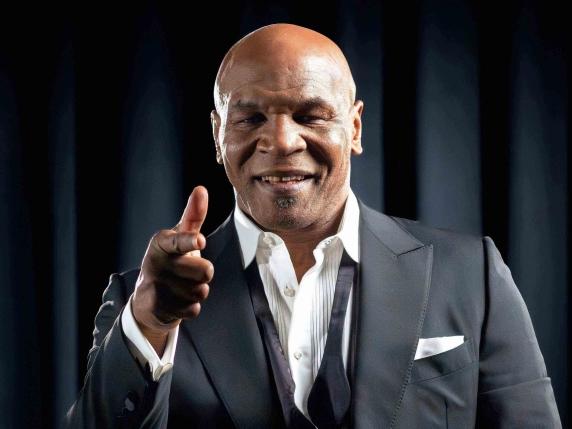 La dura battaglia di Mike Tyson contro la micosi ai piedi: una sfida più dura del ring