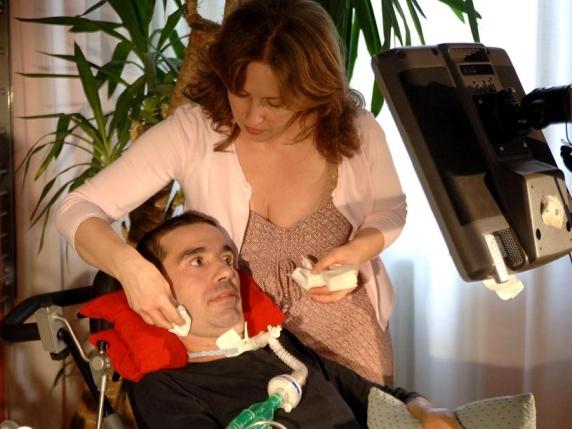 La moglie di Stefano Borgonovo replica alle critiche dei tifosi del Como, chiedendo rispetto per la memoria del marito