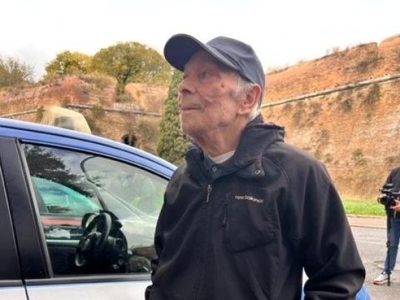 Il figlio del custode del Casa del Jazz rivela la posizione di un cunicolo non ancora esplorato