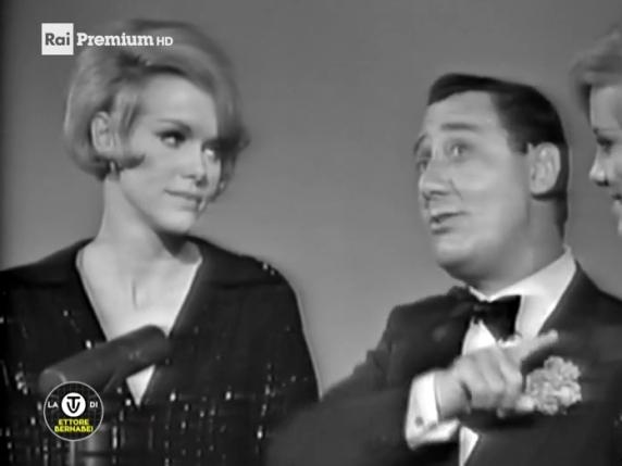 Sketch delle gemelle Kessler: Mi volete sposare? con cameo di Alberto Sordi