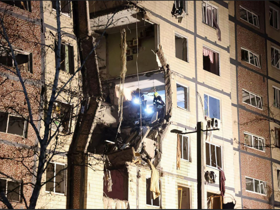 Raid russo su Suspilne a Dnipro: Witkoff si reca in Turchia per incontrare Zelensky