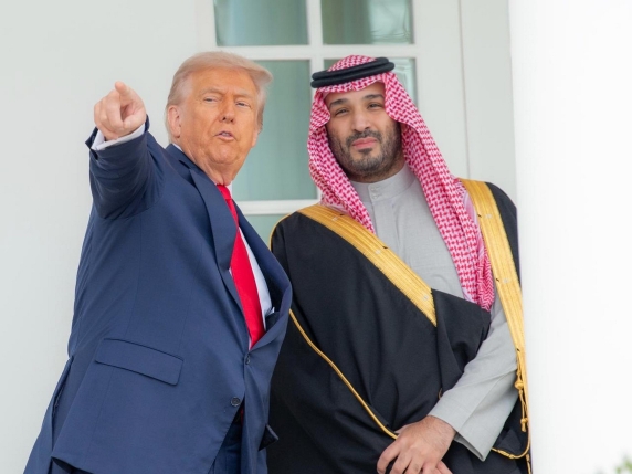 Bin Salman promette miliardi agli USA, Trump sostiene di aver assolto Khashoggi