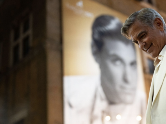 George Clooney: il rimpianto è tossico, i fallimenti insegnano, ma temo di dimenticare le battute sul palco